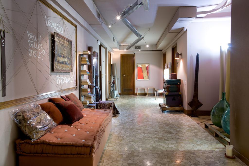 Bed+Art Milano Centrale Εξωτερικό φωτογραφία